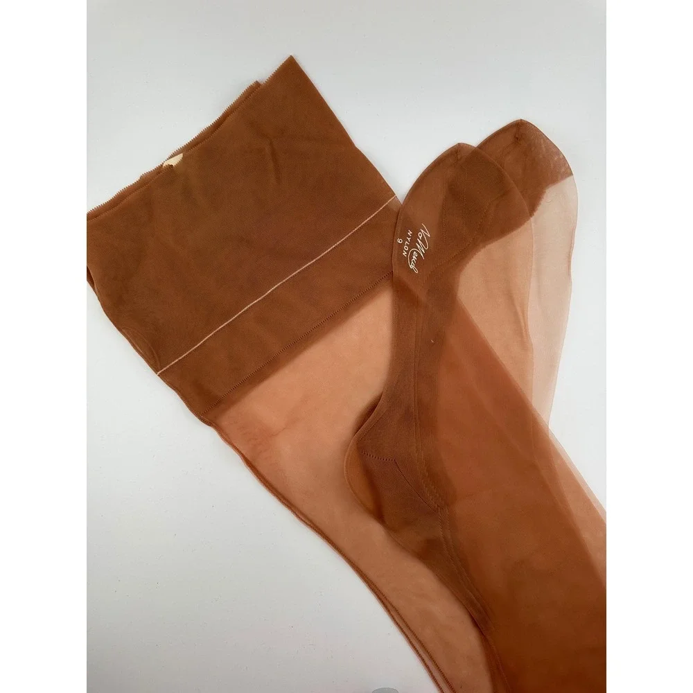Vintage 1940s NoMend Back Seam Cuban Heel Stockings Sheer Brown Nylon Size 9